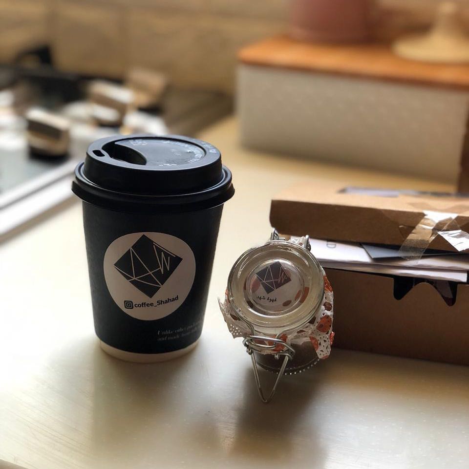 و أيُّ حُبٍ بعد القهوة يُذكر ؟♥️☕️
