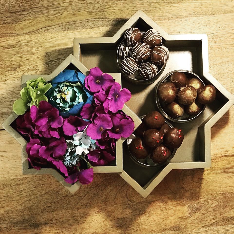 ✨✨ . الانواع ⬆️ اوريو ورد هيل #استقبال#نقصة_رمضان #تقديمات_ضيافه #تقديم