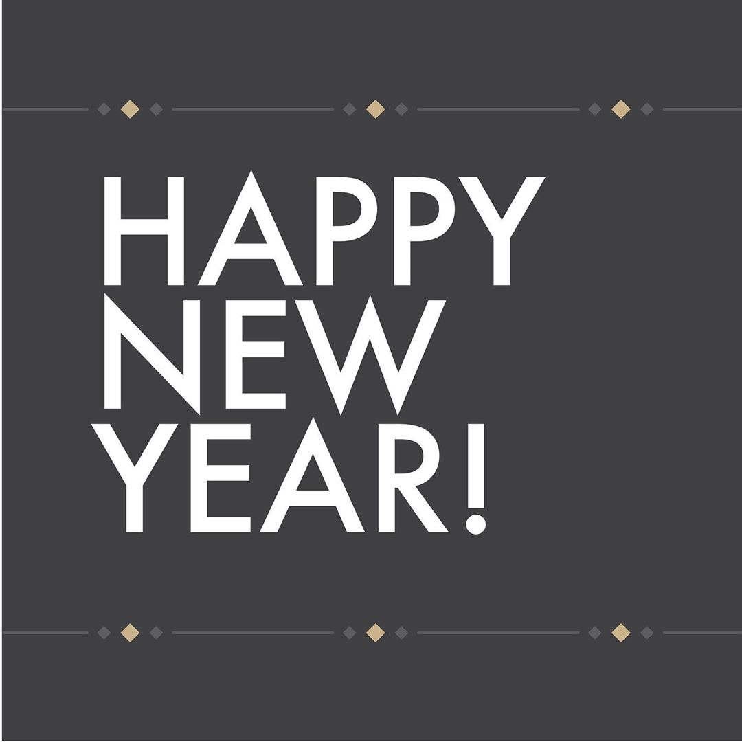 نتمنى لكم عام حافل بالمناسبات السعيدة ✨ Happy New Year! ✨
