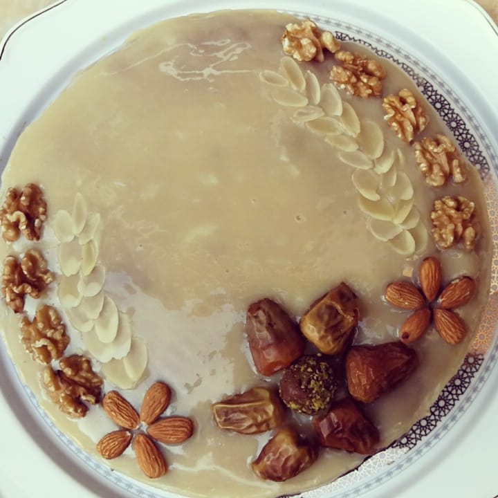 جديدنا كيكة التمر اللذيذة 80 ريال #كيك #كيكة_التمر #كيكة_تمر #معمول #حلى #حلى_قهوة #أسر_من