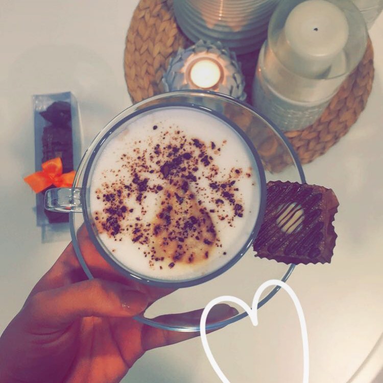 ما تكمل قهوتك الا مع جيلاتو ❤️❤️