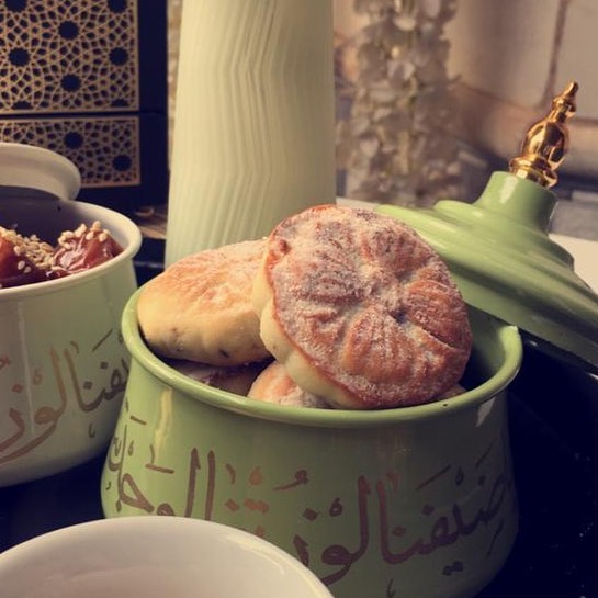 معمول بالتمر#معمول #معمول_تمر #معمول_ورد #ضيافة_راقية #ضيافة_قهوه #تقديمات