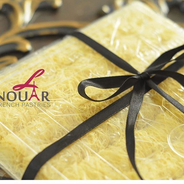 عدنا لاستقبال طلباتكم على الكنافه المفرزنه والمحمره #حلويات #كنافه #الرياض #توصيل