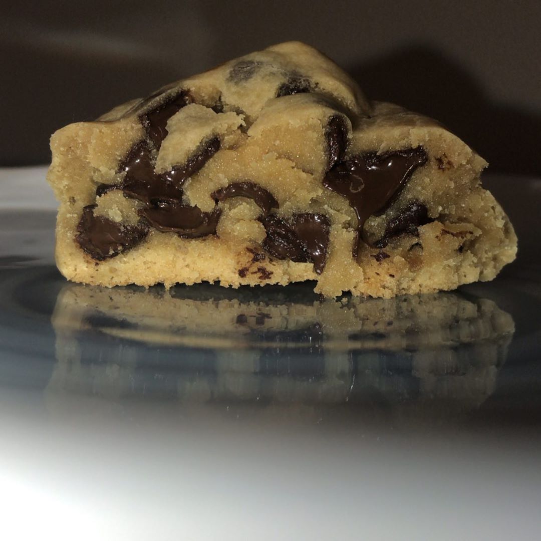 Blondie cookies#bakeandroll_ #jeddah#cookies#chocolate