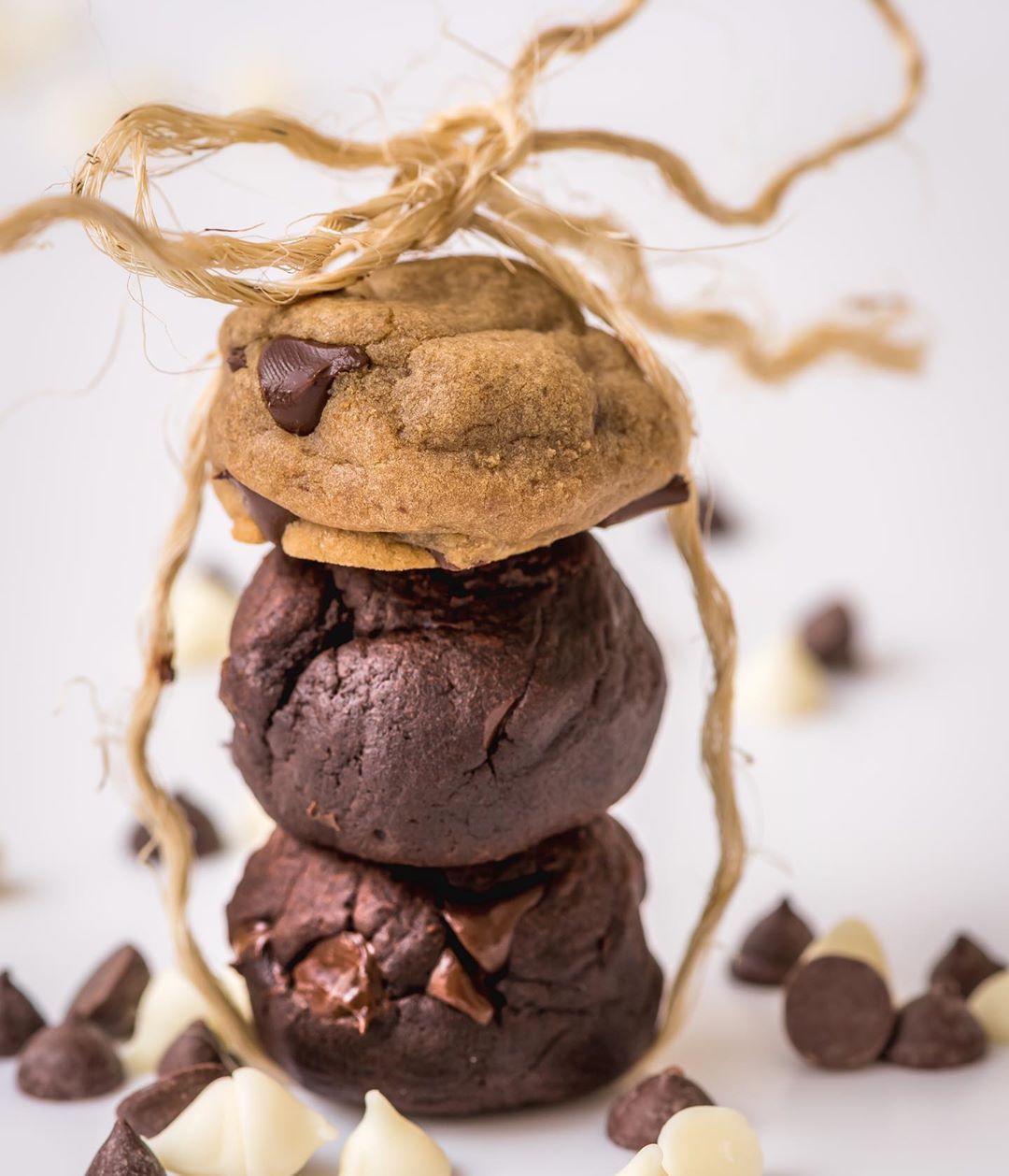 ميني كوكيز #jeddah#cookies #chocolate #bakeandroll_