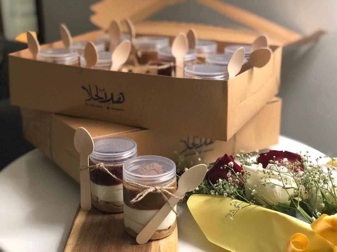تشيز كيك بنكهة اللوتس والتوت