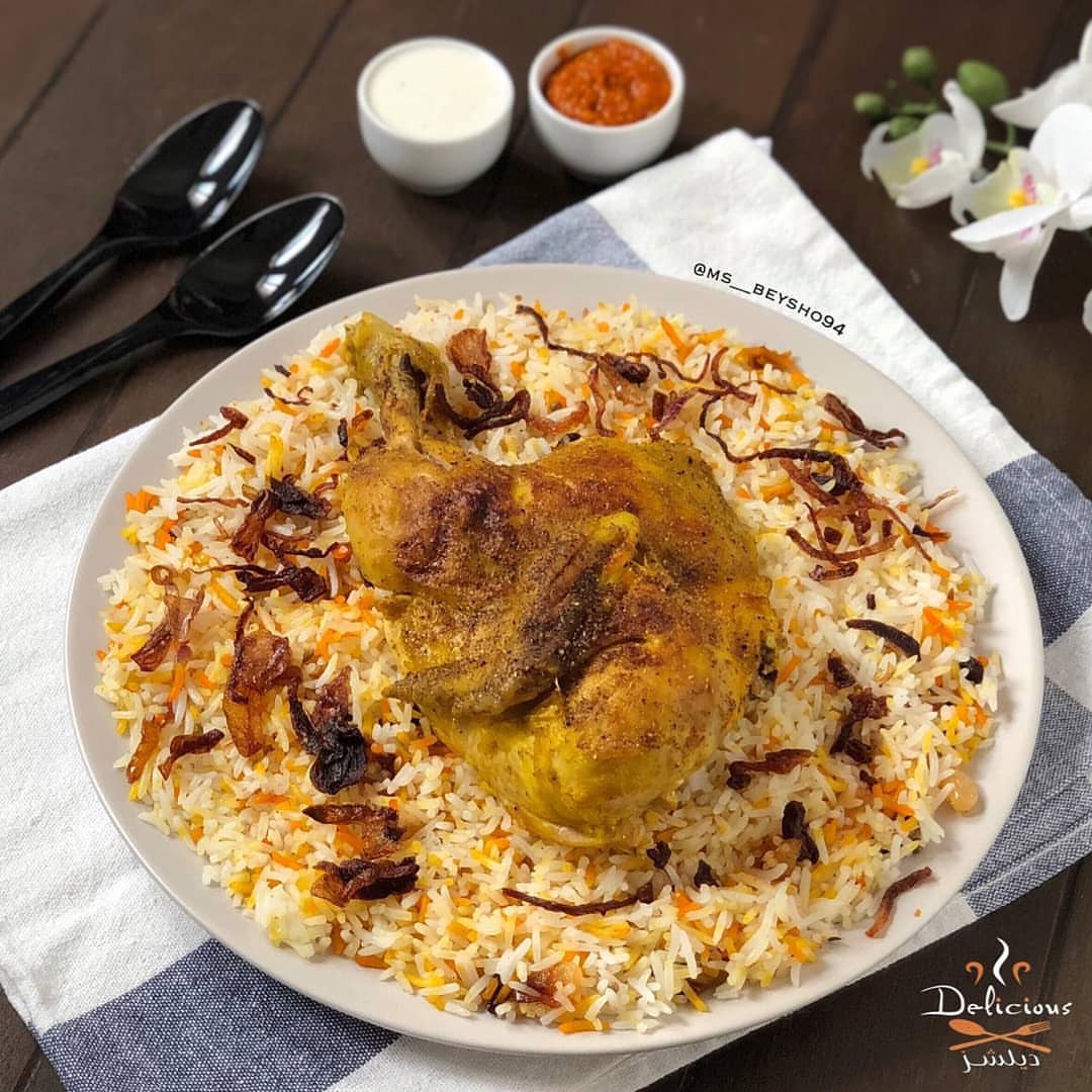 رز المندي مع الدجاج المحمّر . . لحجز طلباتكم عن طريق الواتسآب #مندي #ديلشز #saudiarabia #s
