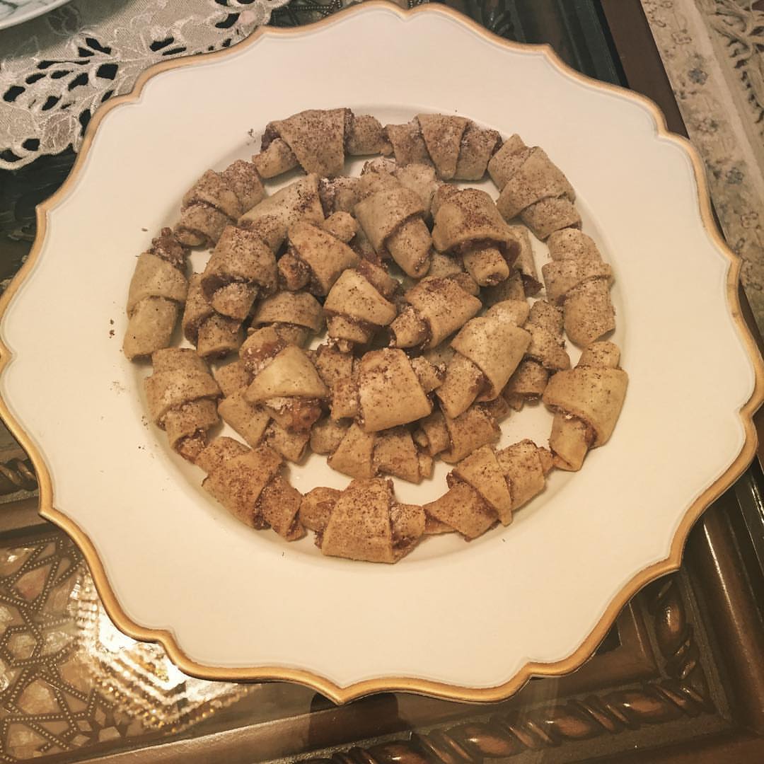 فطيرة التفاح بشكل جديد #حلا #فطيرة_تفاح #لذيذ #يمي #جده#sweet #yammy #delicioso #jeddah