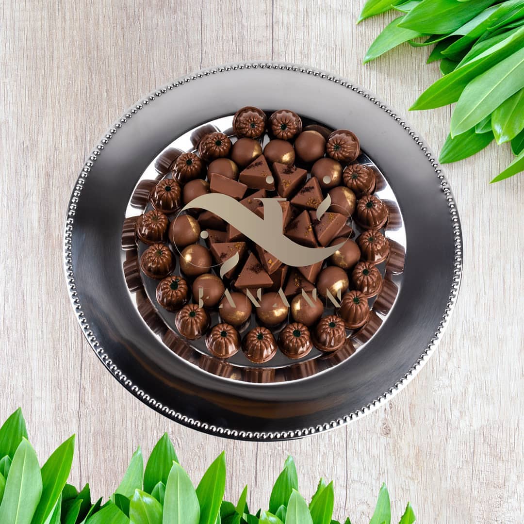 أسعار مذهلة وفي متناول الجميع .. فـ حيّاكم الله . . . #حلويات #طلبيات #هدايا #توصيل #حلا #