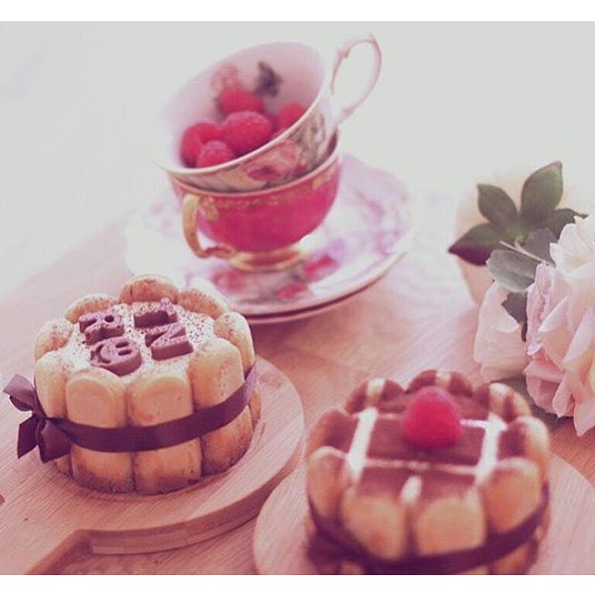عُدنا والعودُ أحمدُ نستقبل طلباتكم ليوم الجمعة #tiramisu #تراميسو #تيراميسو