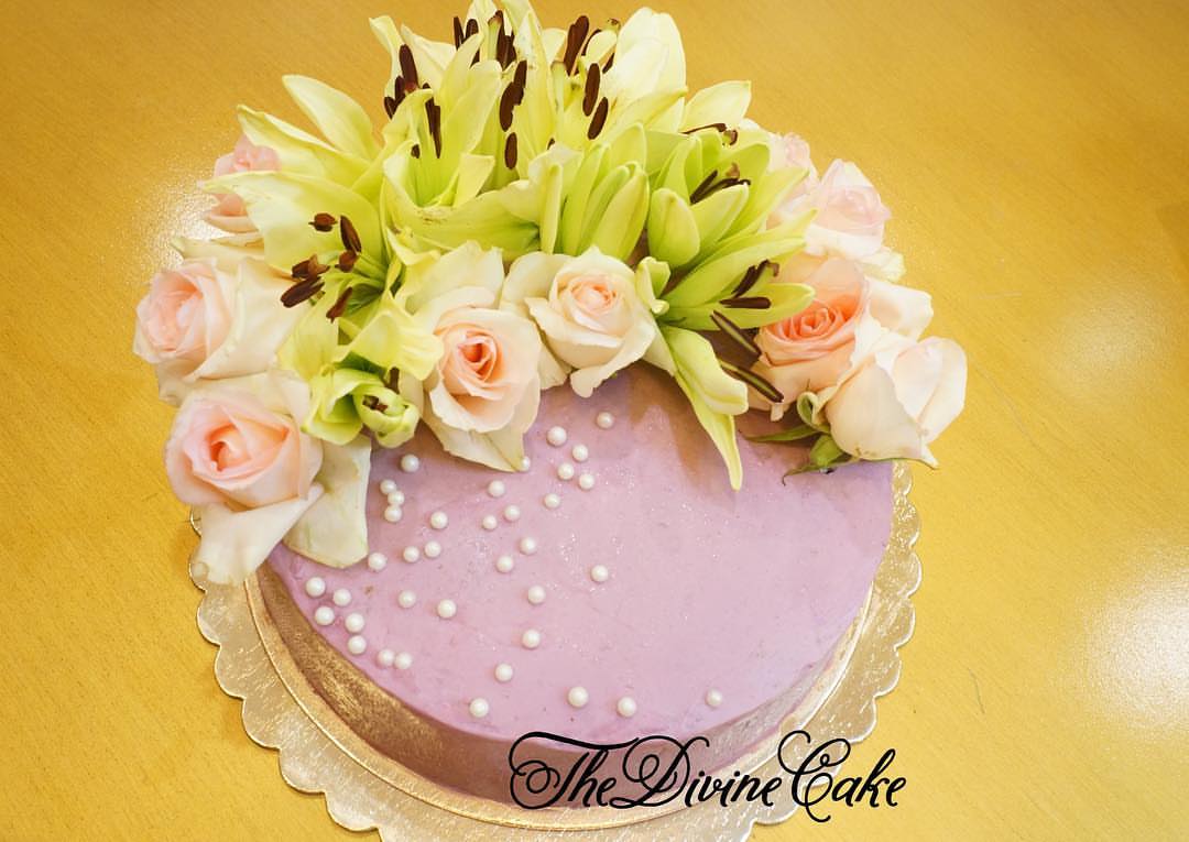 Floral Pistachio cake