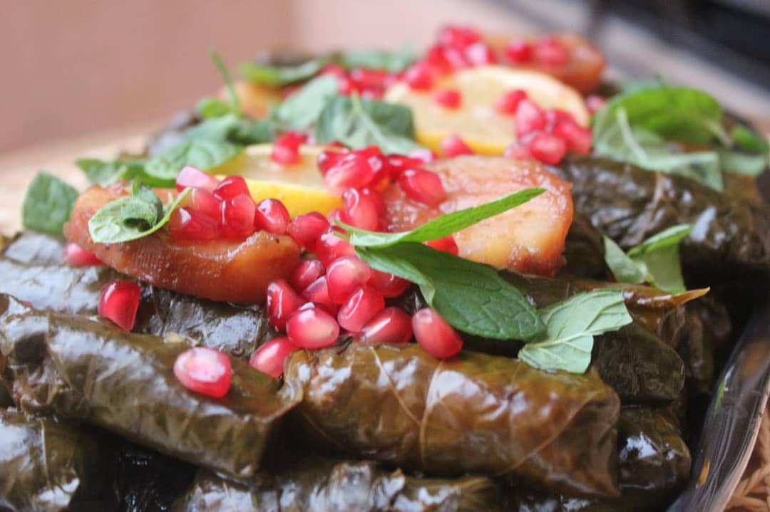 ذايب وناطع ولذيذ ورهيب