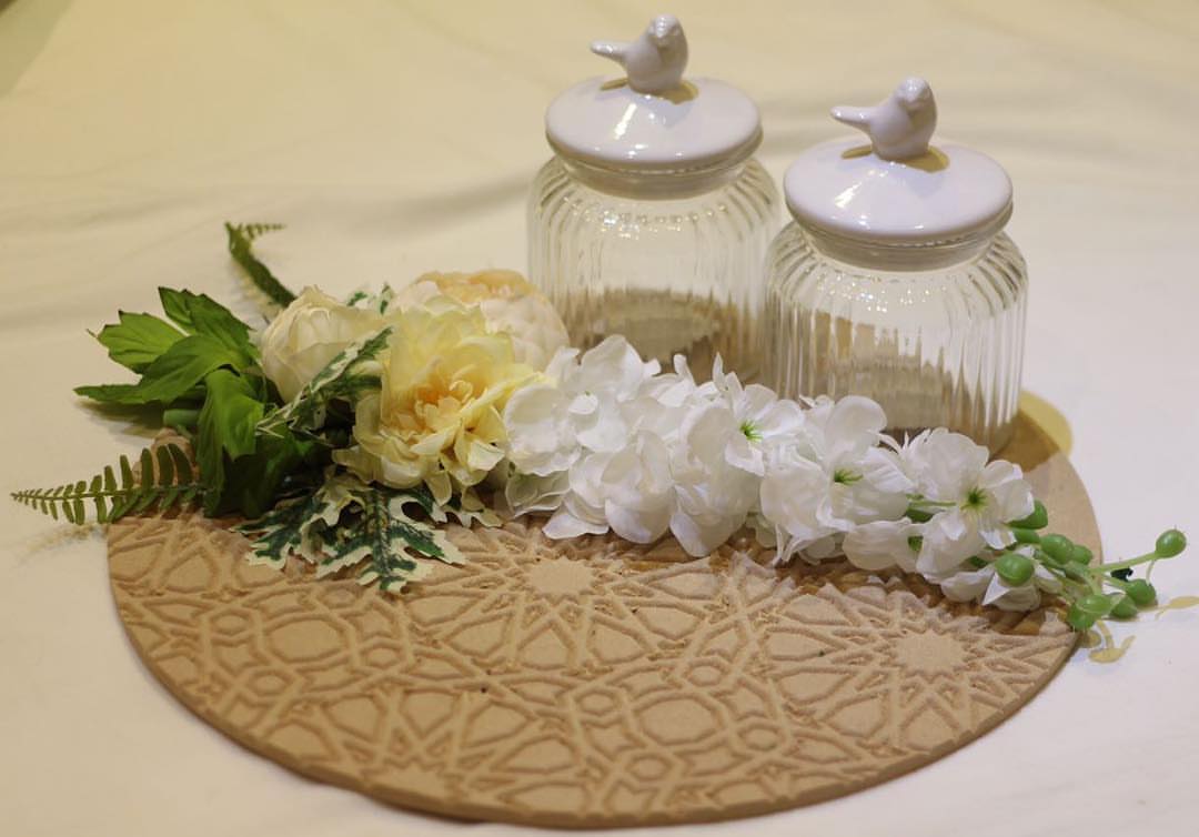 وهذه اخر صينية من مجموعة رمضان و العيد ❤️ للاسف ان هذه ماقدرنا نوفر منها الا حبه وحده يعني