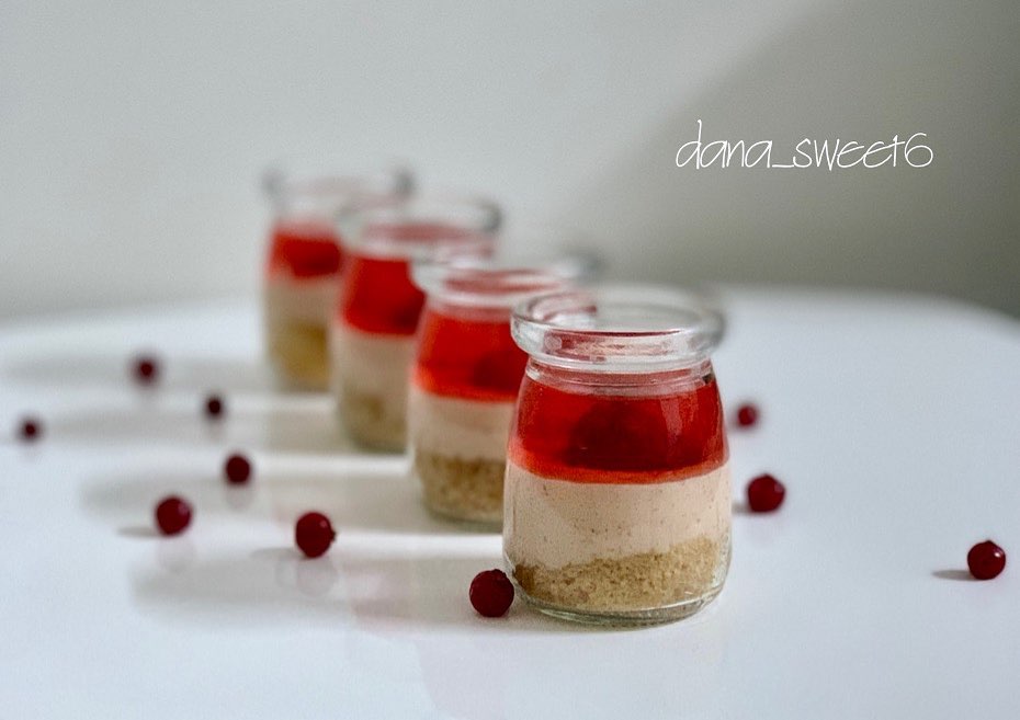 تشيز كيك الجيلي ❤️ #dana_sweet6 #sweets #cheesecake #تشيز_كيك #تشيز_كيك_بارد #تشيز_بارد
