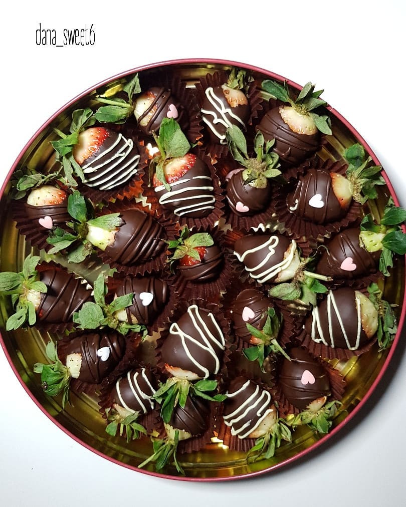 #dana_sweet6 #sweets #sweet #strawberrywithchocolate #strawberry #فراولة_بالشوكولاتة #فراو