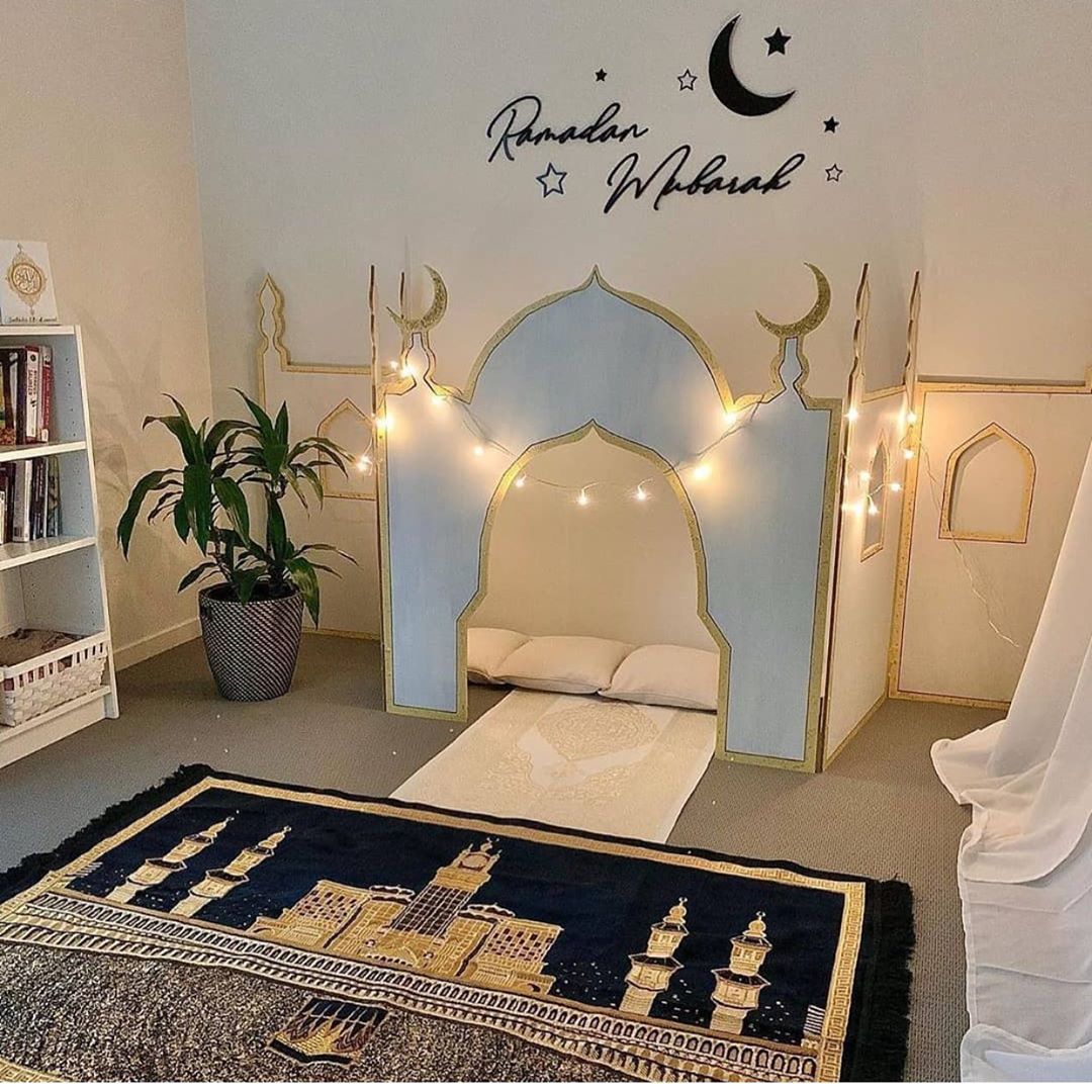 أَفَلَا يَتُوبُونَ إِلَى ٱللَّهِ وَيَسْتَغْفِرُونَهُۥ ۚ وَٱللَّهُ غَفُورٌ رَّحِيمٌ ﴾ [ سور