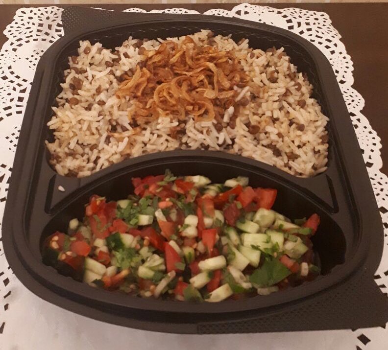 Mjadarah with green salad✨ #lunch #rice #salads#food#lunchbox#غداء عمل#غداء_صحي #غداء_تاي