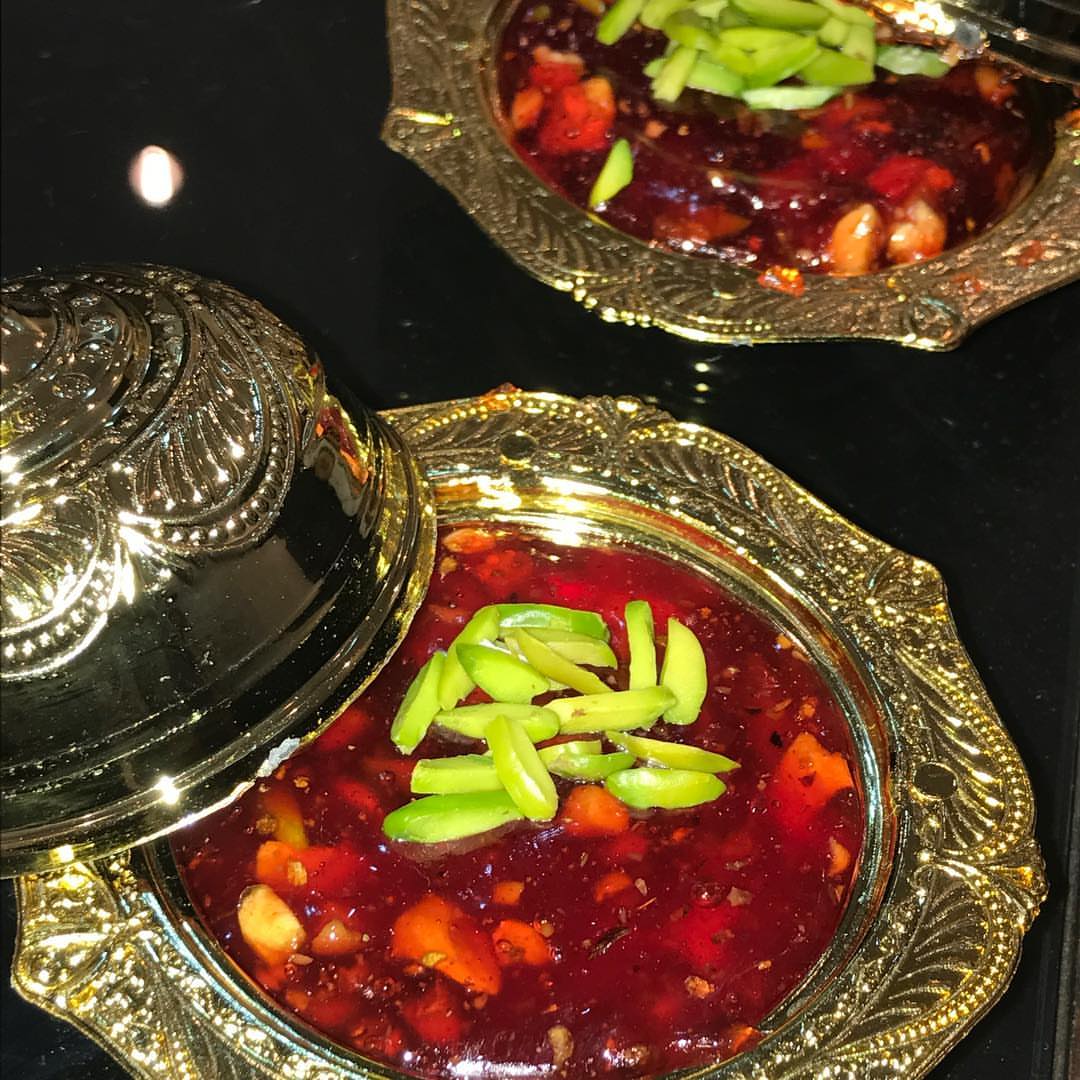 حلوى بحرينية بالمكسرات و الزعفران .