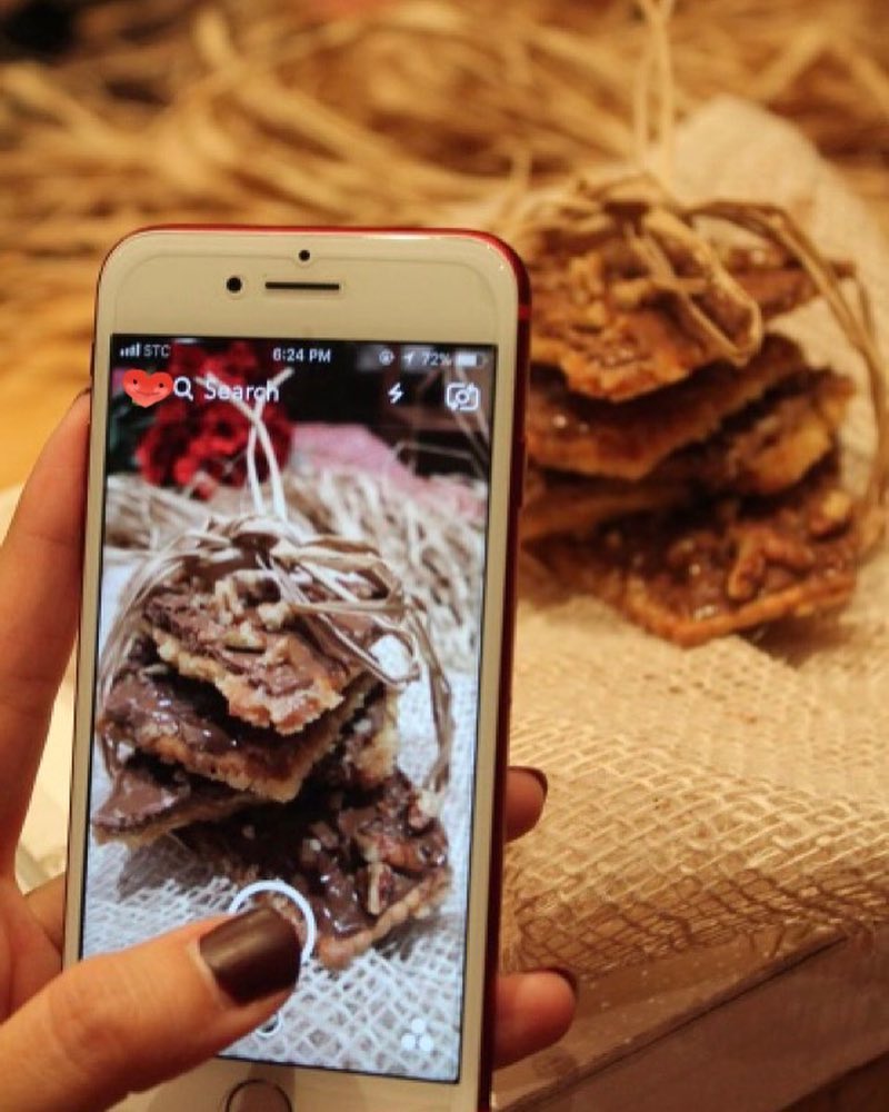 . . Share your photo with us شاركنا صورتك ❤️ . #sweets #love