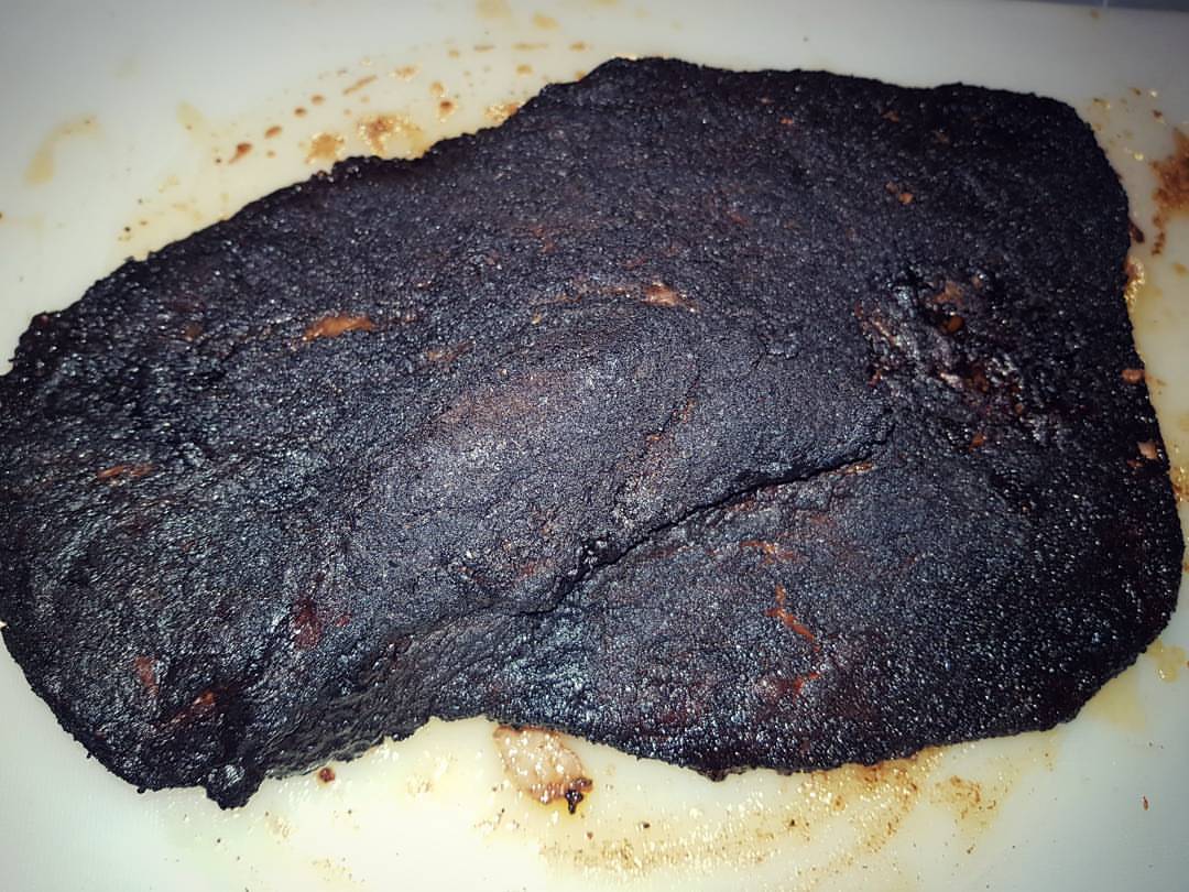 احلى بارك على احلى برسكت Great bark on a great brisket #brisket #bark #bbq #amazing #barbe