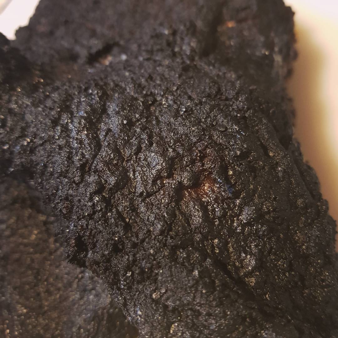بارك Look at that bark #brisket #smoked #bbq #barbecue #smokedbrisket #wood #bark #crust #