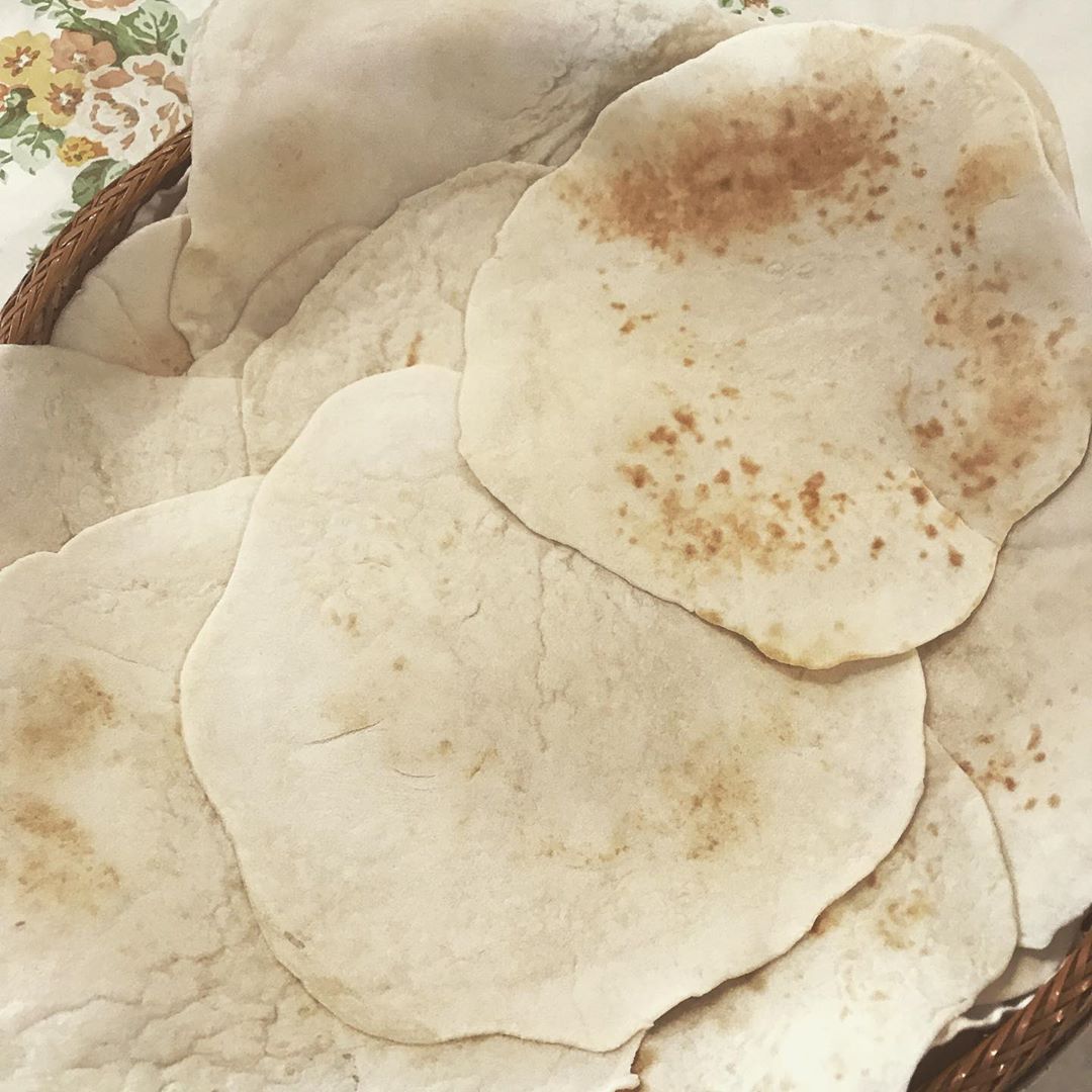 خبز صاج شغل بيت لعمل سندوتشات روول مشكله بالطلب