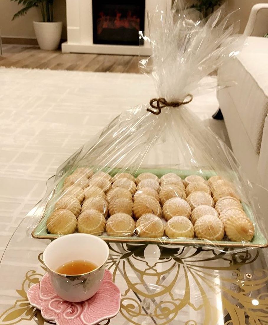 نصنع منتجاتنا بشكل يومي وطازج لتليق بكم وتحقق رضاكم ✨ نستقبل الطلبات يوميًا على الواتساب