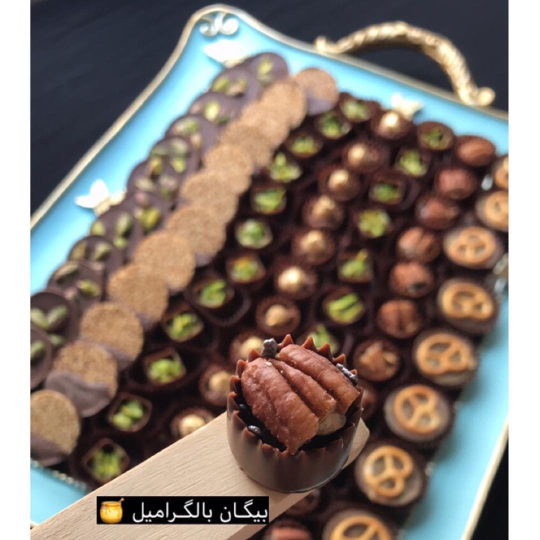 ♥️ ﴿وَتَوَكَّل عَلَى الحَيِّ الَّذي لا يَموتُ﴾ قال سليمان الخواص: ما ينبغي لعبد بعد هذه ال