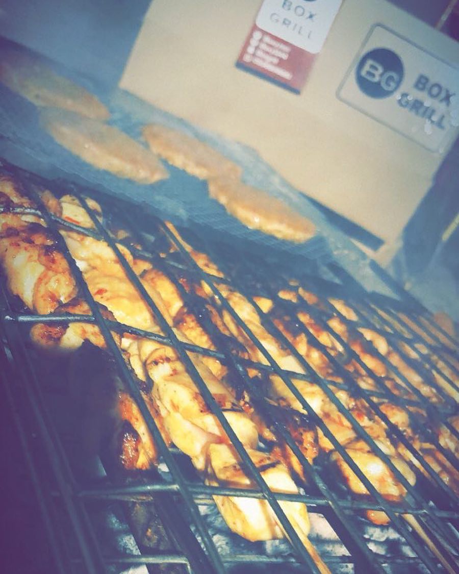 جمعة الاحبه ماتكمل الا ببوكسنا #lunchbox #burger #bbq #boxgrill #عنيزة #برجر #شاليهات_عنيز