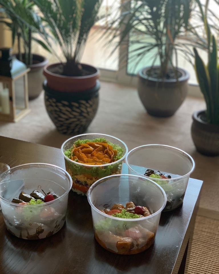 ورق عنب٢٠ حبه وملفوف٢٠ حبه وسلطه ناتشوز