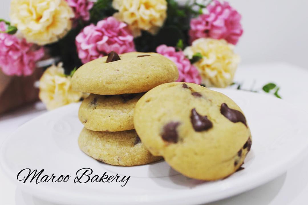 classic cookies كوكويز كلاسيك بقطع الشوكولاته #cookies #baking #coffeeshop #كوفي_شوب #كوكي
