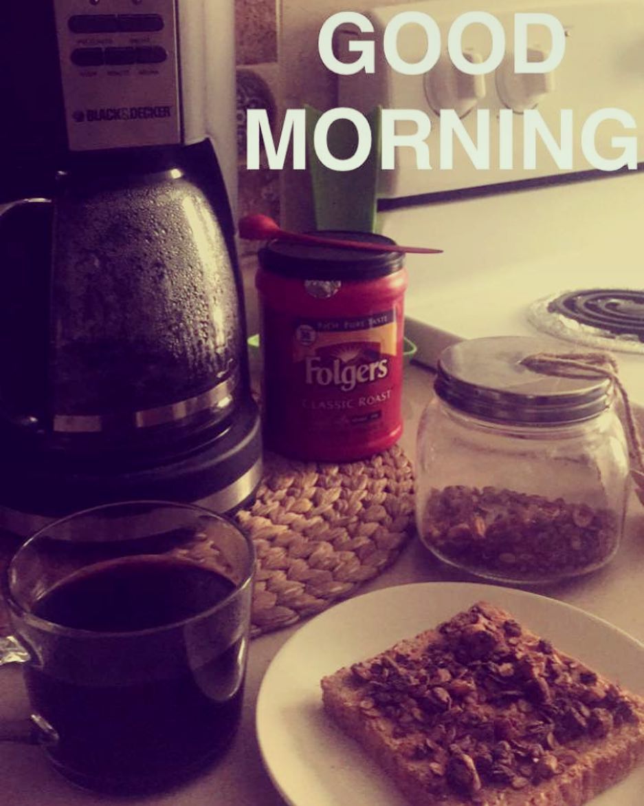 Granola morning's always GOOD #granola #moon_granola #morning #جرانولا # صباح_الخير #الدما