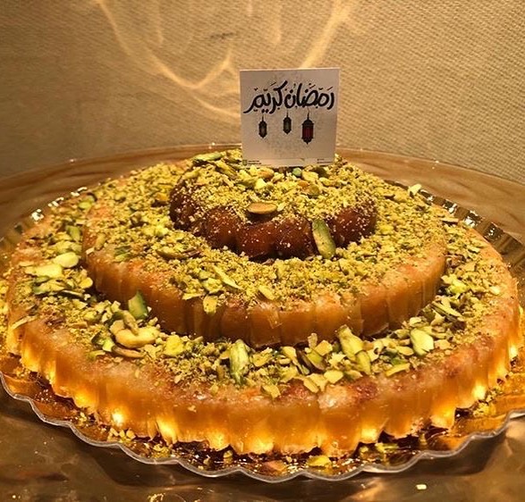بقلاوة ثلاث أدوار وسط بحشوة الگنافة والجبنة #بقلاوة_بالكنافة #بقلاوة_بالجبنة #بقلاوة_مميزة