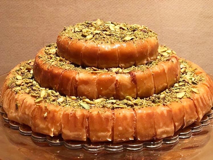 ثلاث ادوار بالخليط الكريمي