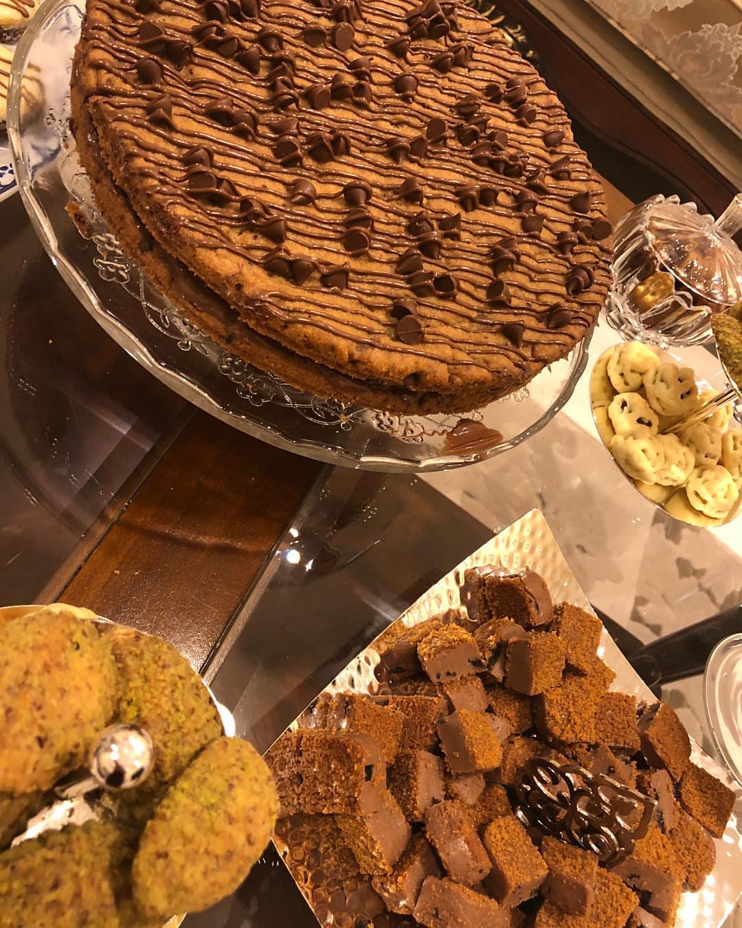 من صوركم الحلوه ‍♀️♥️ لوتس كرست وكيكة كوكيز