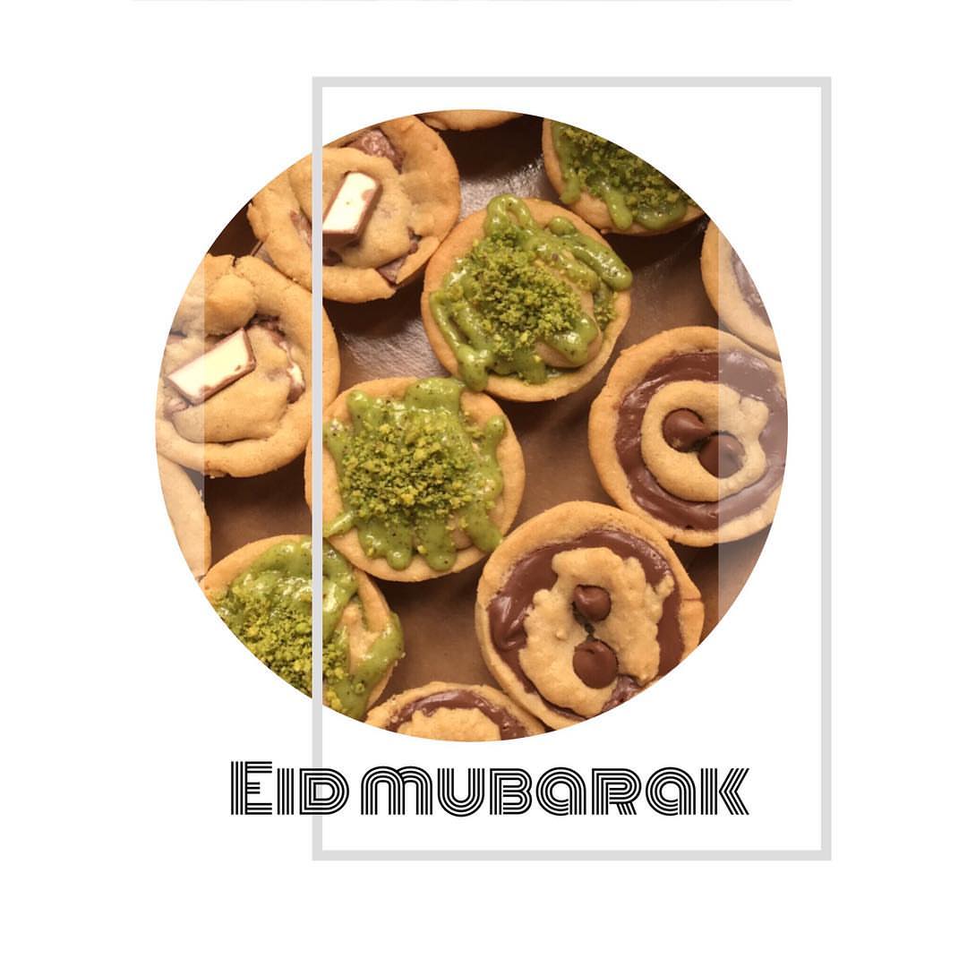 كل عام وانتم بخير! هومي كوكيز يهنئكم ويقولكم عندنا عرض بمناسبة عيد الفطر المبارك.. بوكس من