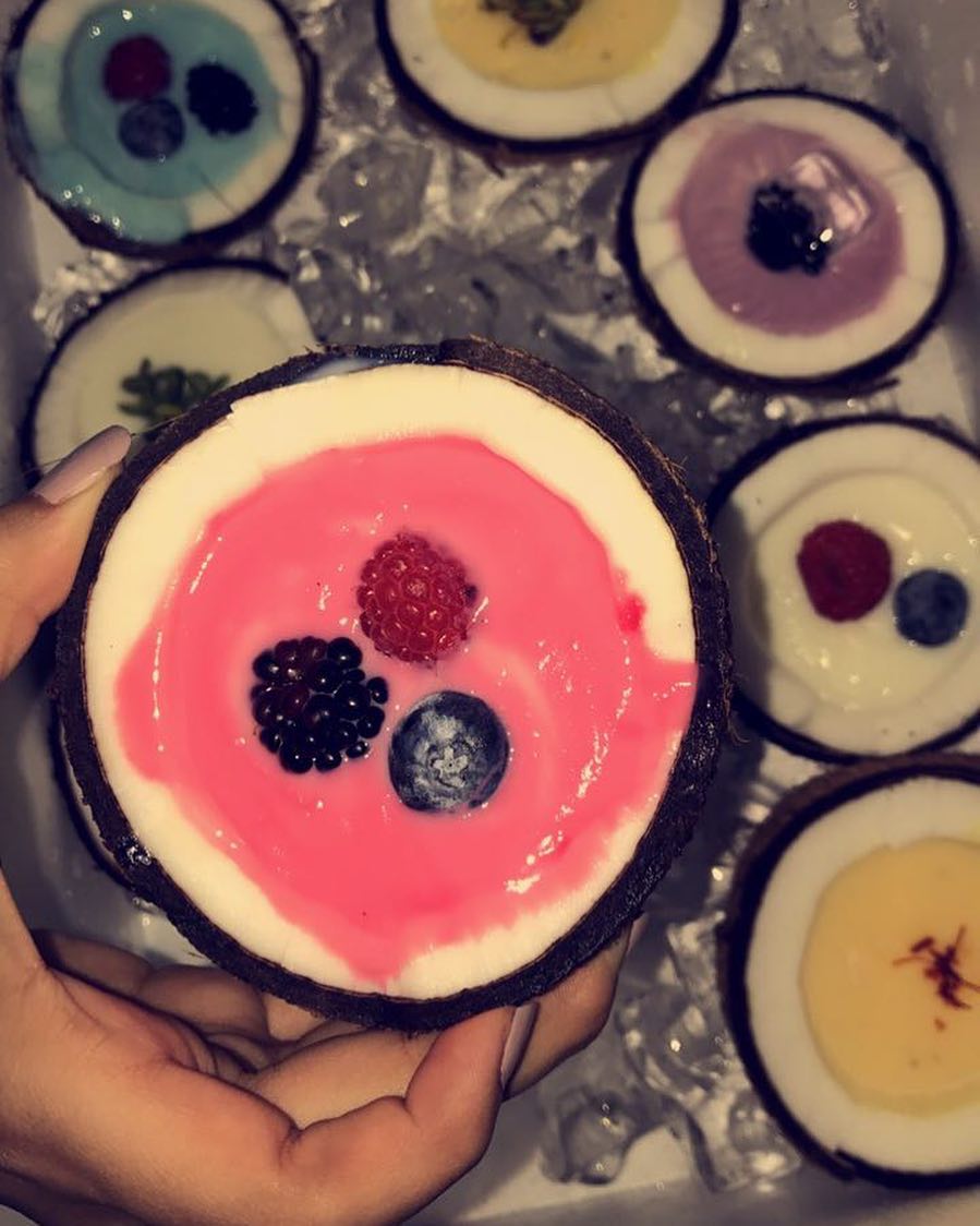 شكرا زبونتنا ع التصوير