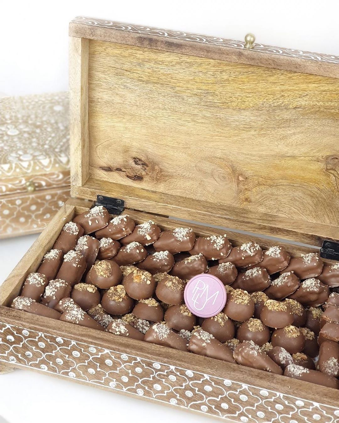 بوكسات خشب مميزه هدايا العيد #عيدكم_مبارك #الرياض#ضيافة_العيد#علب_هدايا #ضيافه_مميزه