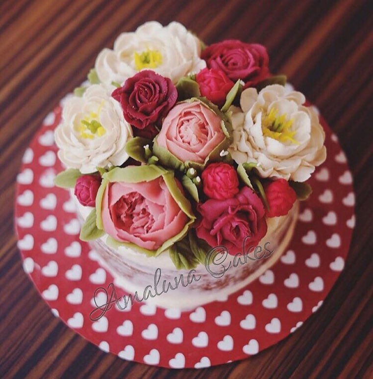 Roses, peonies and more ✨ Made with ALL natural bean paste! Learned this technique by the