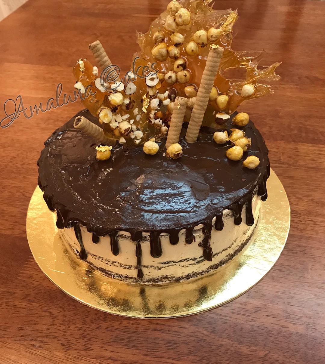 Classic Chocolate Hazel Cake ✨ Rich "low sugar" chocolate cake with natural roasted hazel