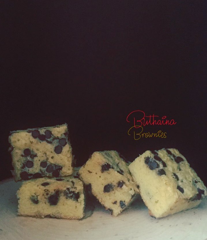 وايت براونيز .. محضر من الشوكولاته البيضاء الفاخره مع شوكولاته شيب ، ، ، #براونيز #كيك #شو