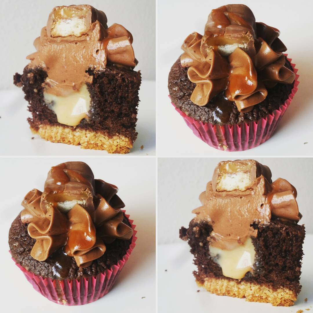 مين يحب ال#تويكس ✋ . #دانيز للطلب و الاستفسار : #morning #chocolatecupcakes #chocolate #c