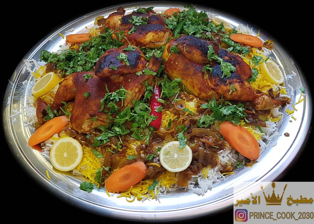 حبة ونص رز مشخول مع الكشنة ( الحشو) نرضي جميع الاذواق الطلب قبل يوم على الأقل على الخاص او