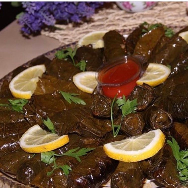 تصوير زبونتنا الحلوه