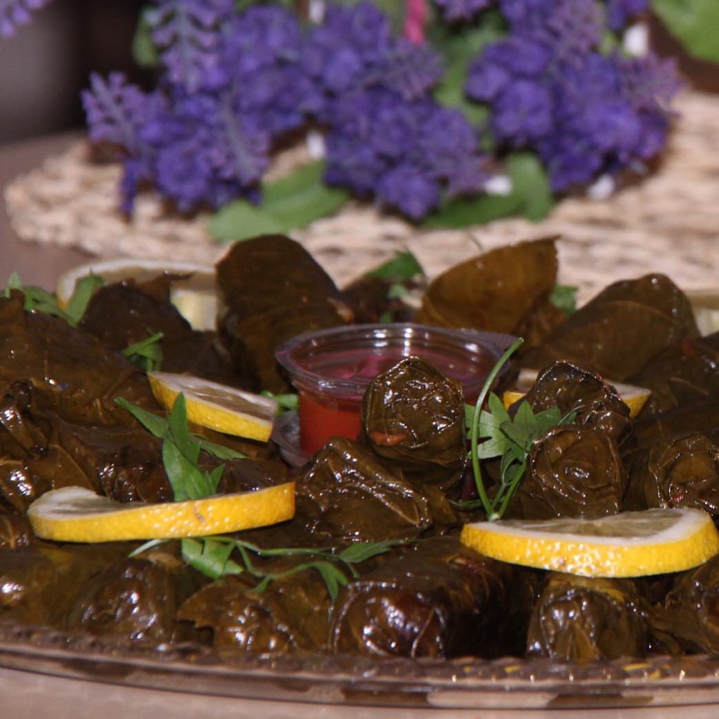 تجهيز طلبيه ورق العنب اللذيذ والناطع ☘ #ورق_عنب #ورق_عنب_حامض #الخبر #الدمام #الظهران #طلب
