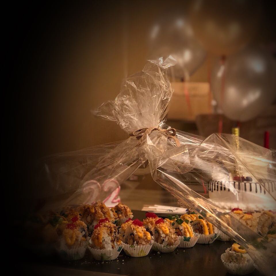 - تصوير الزبونة شكرا ❤️ . . . #سوشي_جدة #مناسبات #عيدميلاد #كيكة # اعياد #سوشي_تايم #sakor
