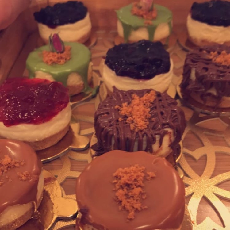 تصوير زبونتي الجملية بالعافيه عليها #بيلو_شيك #توزيعات_مواليد #توزيعات_زواج #توزيعات_عيد #