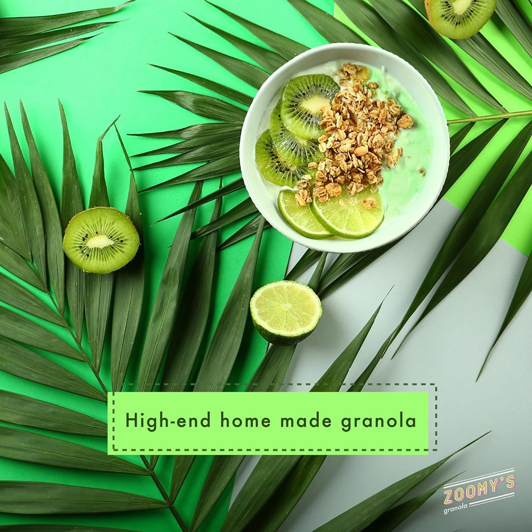 We compile the best ingredients out there to make that perfect package of granola ⚡️ . .