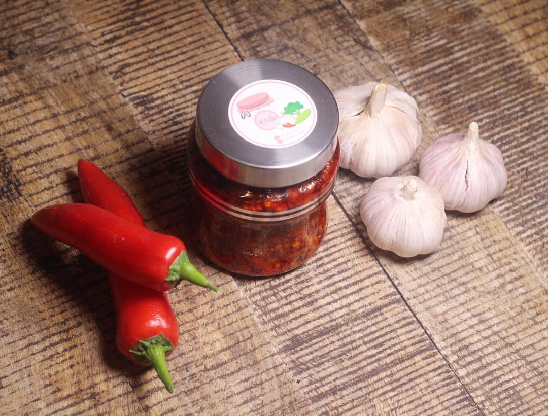 عُدنا لإستقبال طلباتكم #pickles #مخللات #فلفل_حار