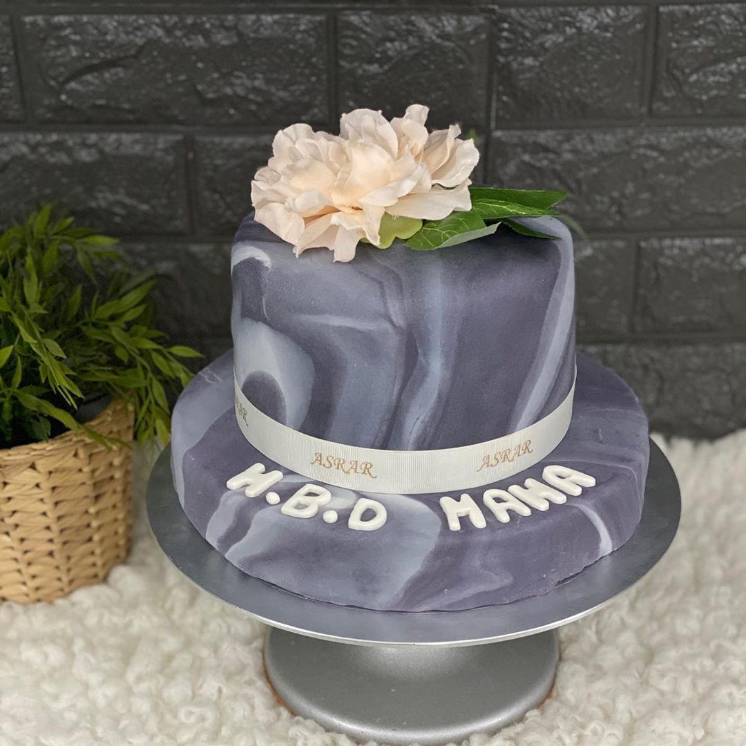 #كيك #فوندان #طلبيات #الباحة #العقيق #تصاميم #ذوق #asrar #كيكات_رمضان #albahaca #cakecakec